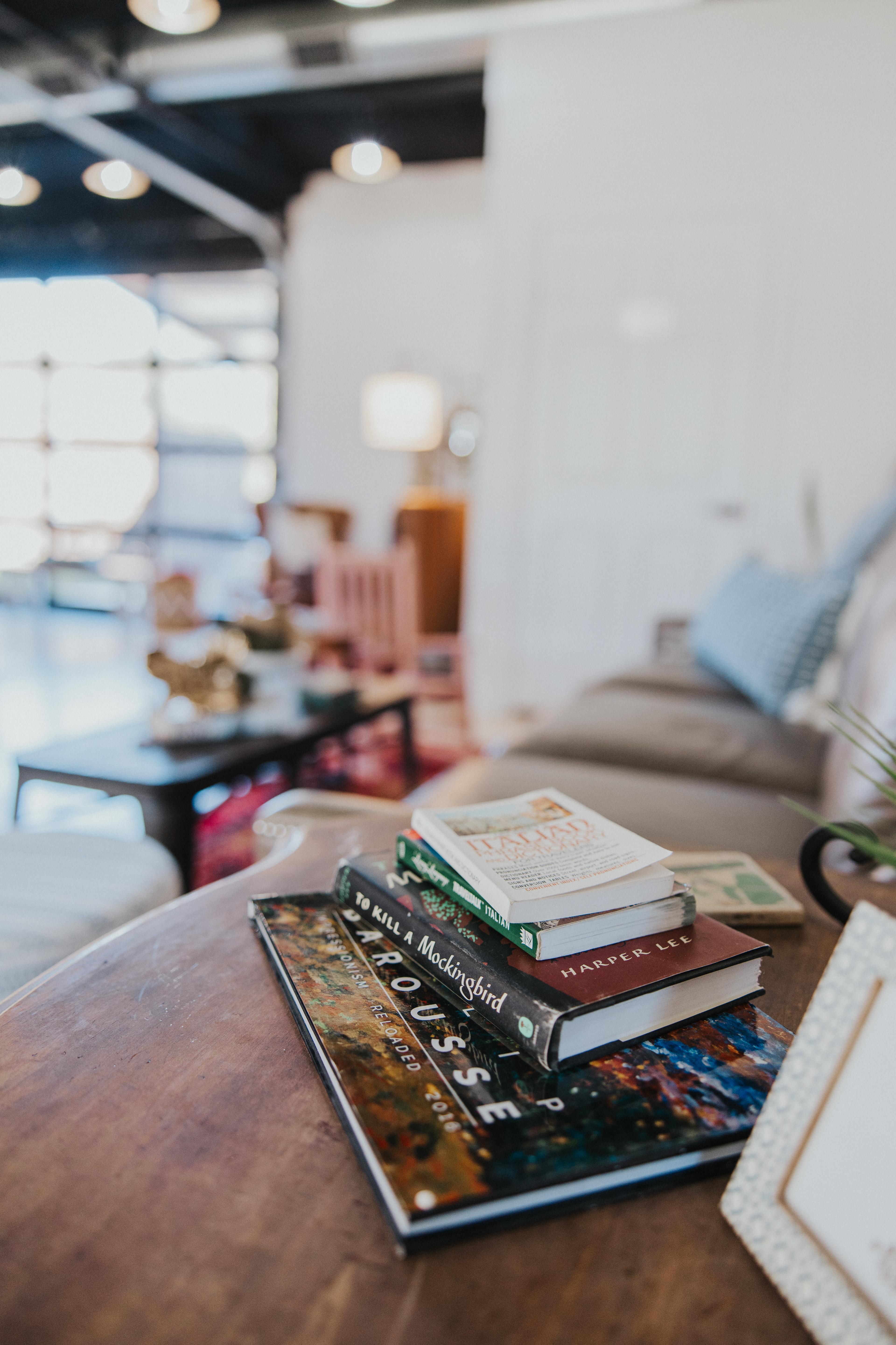 Image of The Twisted Pearl with 'Rent This Space' sign.