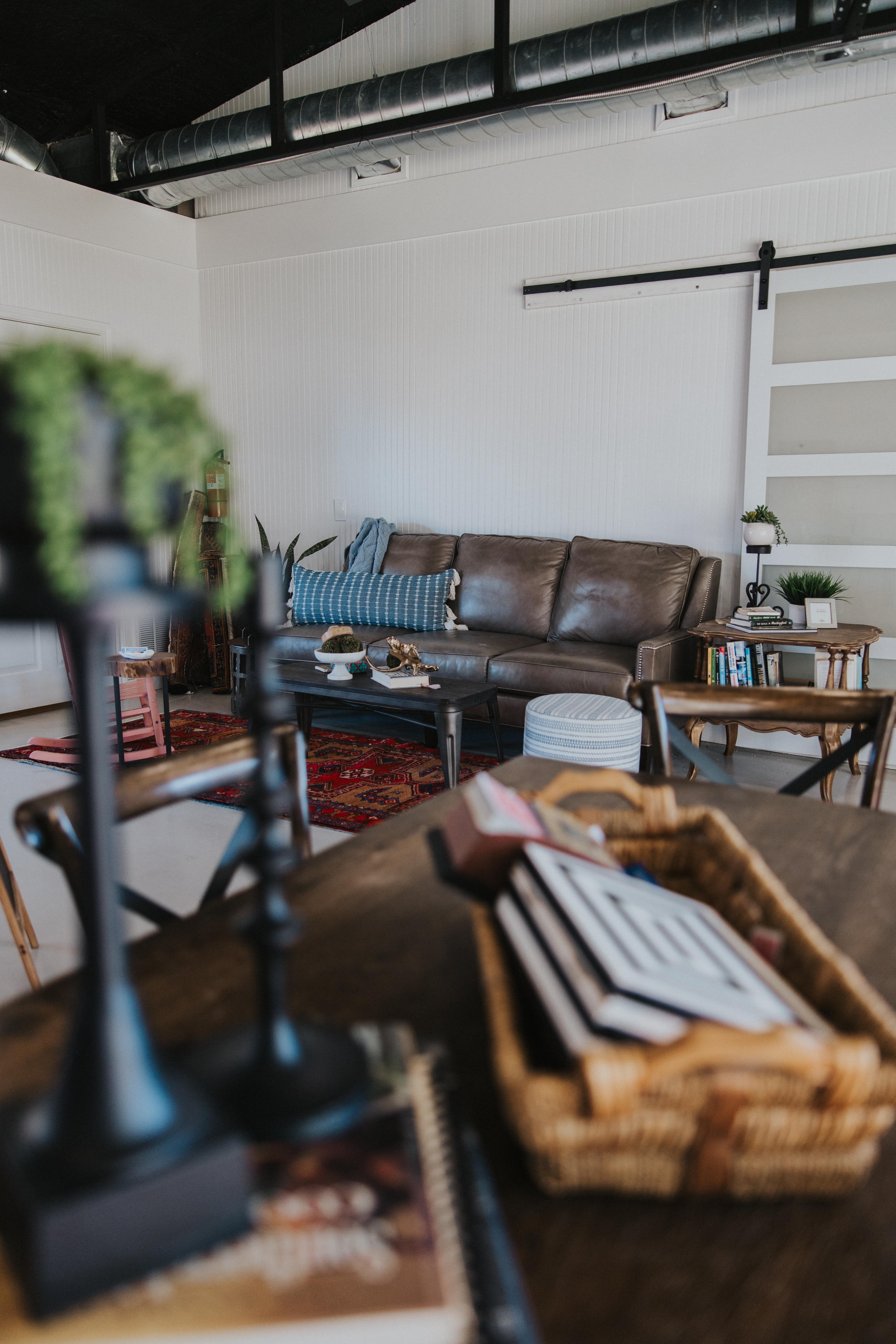 Image of The Twisted Pearl with 'Rent This Space' sign.